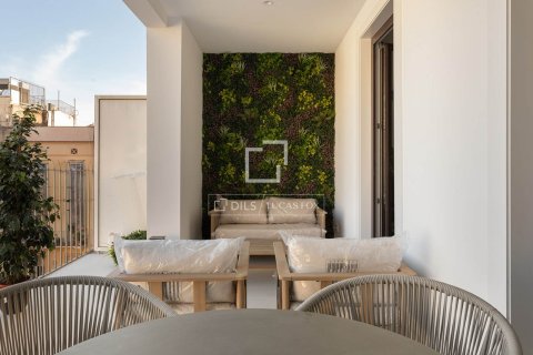 Apartamento de 3 dormitorios en venta en Barcelona, Cataluña, Spain № 4196 - foto 10