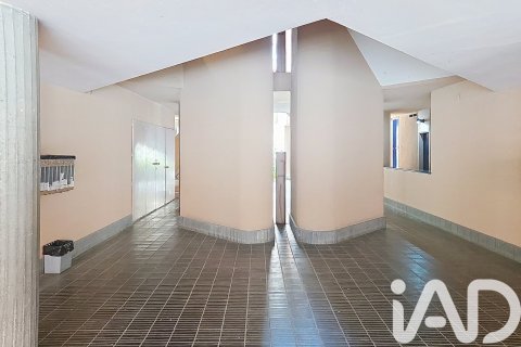3 bedrooms apartment for sale in Barcelona, Catalonia, Spain № 7393 - photo 5