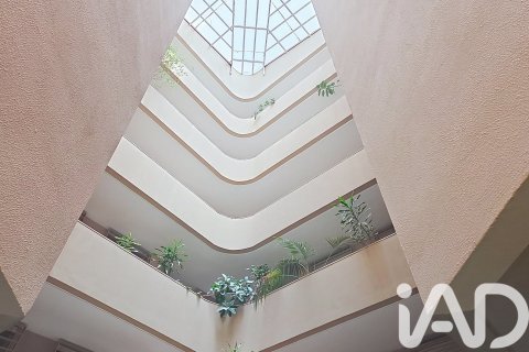 3 bedrooms apartment for sale in Barcelona, Catalonia, Spain № 7393 - photo 6