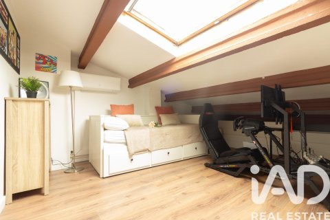 Casa adosada de 3 dormitorios en venta en Castelldefels, Barcelona, Cataluña, Spain № 7391 - foto 10