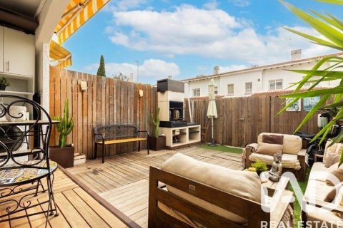 Casa adosada de 3 dormitorios en venta en Castelldefels, Barcelona, Cataluña, Spain № 7391 - foto 28