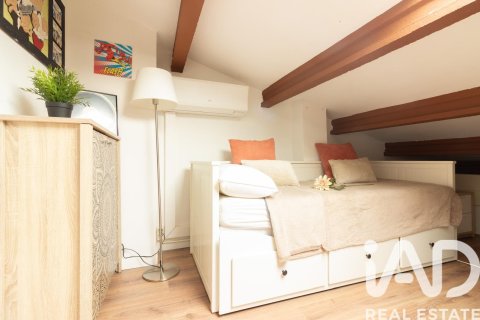 Casa adosada de 3 dormitorios en venta en Castelldefels, Barcelona, Cataluña, Spain № 7391 - foto 9