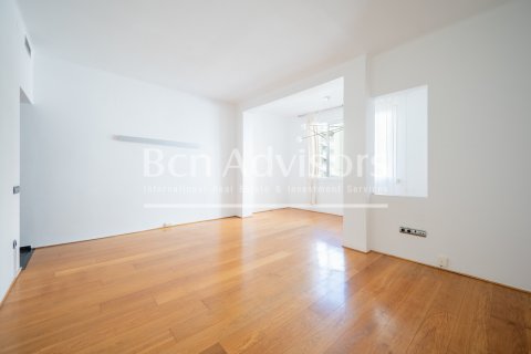 Apartamento de 2 dormitorios en venta en Sitges, Barcelona, Cataluña, Spain № 2896 - foto 8
