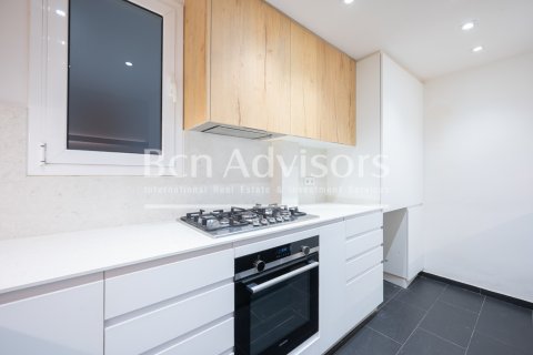 Apartamento de 2 dormitorios en venta en Sitges, Barcelona, Cataluña, Spain № 2896 - foto 15