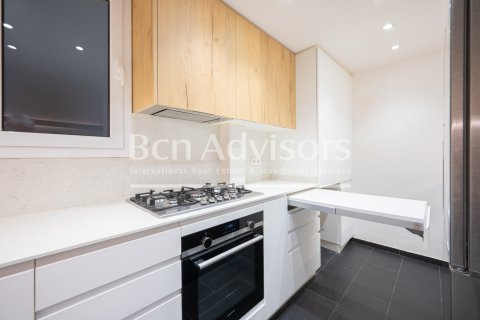 Apartamento de 2 dormitorios en venta en Sitges, Barcelona, Cataluña, Spain № 2896 - foto 16
