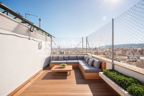 Apartamento de 2 dormitorios en venta en Sitges, Barcelona, Cataluña, Spain № 2896 - foto 3