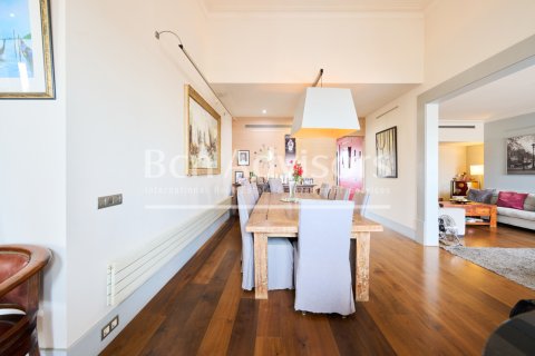 Ático de 5 dormitorios en venta en Barcelona, Cataluña, Spain № 2897 - foto 22