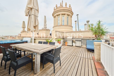 Ático de 5 dormitorios en venta en Barcelona, Cataluña, Spain № 2897 - foto 6