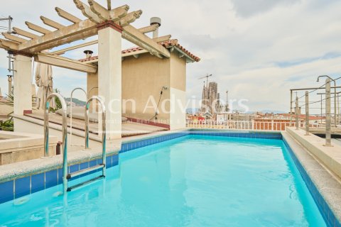 Ático de 5 dormitorios en venta en Barcelona, Cataluña, Spain № 2897