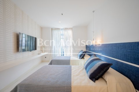 Ático de 2 dormitorios en venta en Sitges, Barcelona, Cataluña, Spain № 2895 - foto 18