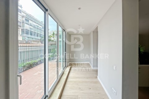 Купить квартиру в Барселона, Испания с 3 спальни, 162м², № 5365 - фото 10