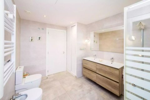 Купить дом в Пладжа-де-Аро, Испания с 4 комнаты, 418м², № 7205 - фото 4