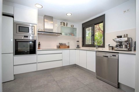 Сasa de 5 dormitorios en venta en Platja D'aro, Gerona, Cataluña, Spain № 7206 - foto 27