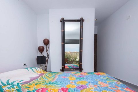 Сasa de 5 dormitorios en venta en Platja D'aro, Gerona, Cataluña, Spain № 7206 - foto 18