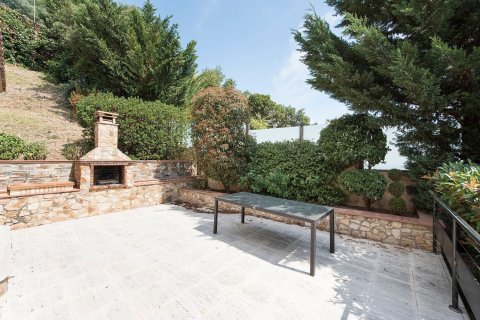 Сasa de 3 dormitorios en venta en Platja D'aro, Gerona, Cataluña, Spain № 7203 - foto 13