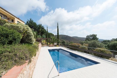 Сasa de 3 dormitorios en venta en Platja D'aro, Gerona, Cataluña, Spain № 7203 - foto 5