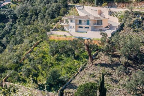 Сasa de 4 dormitorios en venta en Platja D'aro, Gerona, Cataluña, Spain № 7202 - foto 25