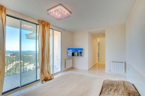 Сasa de 4 dormitorios en venta en Platja D'aro, Gerona, Cataluña, Spain № 7202 - foto 14