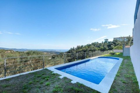 Сasa de 4 dormitorios en venta en Platja D'aro, Gerona, Cataluña, Spain № 7202 - foto 29