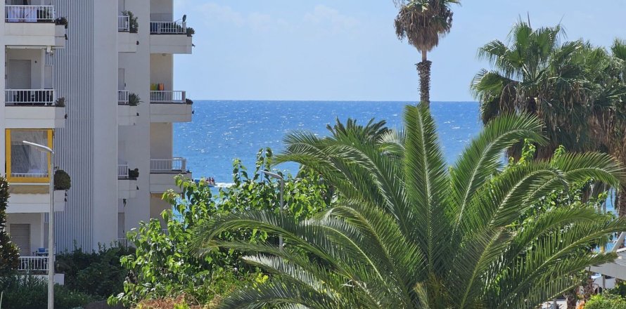 Apartamento de 4 dormitorios en venta en Lloret de Mar, Gerona, Cataluña, Spain № 7207