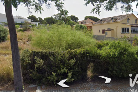728 sq.m. land plot for sale in Vilanova i la Geltru, Barcelona, Catalonia, Spain № 7473 - photo 3