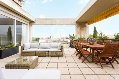 5 bedrooms penthouse for rent in Barcelona, Catalonia, Spain № 6165 - photo 2