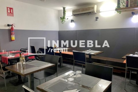Propiedad comercial de 153 m² en venta en Sant Martí, Barcelona, Cataluña, Spain № 1919 - foto 9