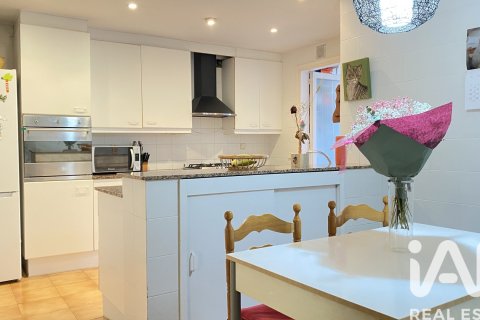 Apartamento de 4 dormitorios en venta en Sant Andreu de Llavaneres, Barcelona, Cataluña, Spain № 7327 - foto 7
