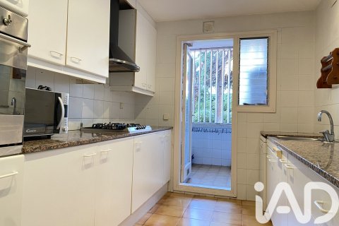 Apartamento de 4 dormitorios en venta en Sant Andreu de Llavaneres, Barcelona, Cataluña, Spain № 7327 - foto 12