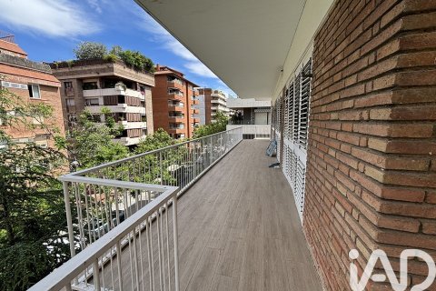 5 bedrooms apartment for rent in Barcelona, Catalonia, Spain № 7324 - photo 2