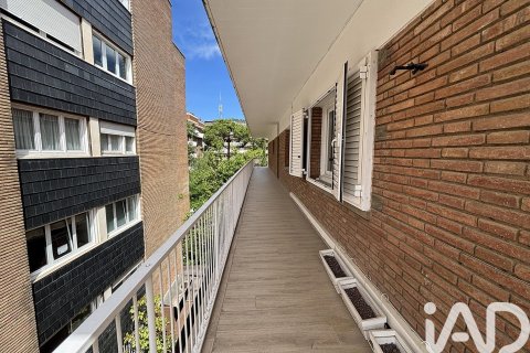 5 bedrooms apartment for rent in Barcelona, Catalonia, Spain № 7324 - photo 3