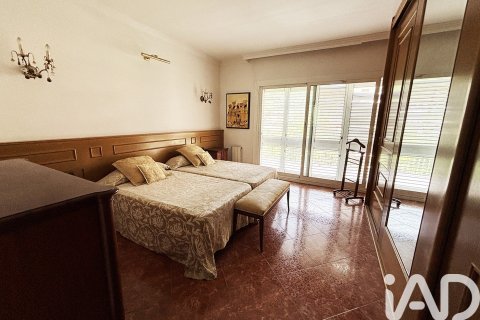 5 bedrooms apartment for rent in Barcelona, Catalonia, Spain № 7324 - photo 9
