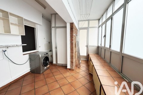 5 bedrooms apartment for rent in Barcelona, Catalonia, Spain № 7324 - photo 10