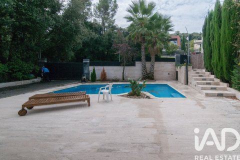 4 bedrooms house for rent in Sant Cugat Del Valles, Barcelona, Catalonia, Spain № 7323 - photo 23