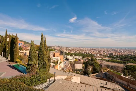 Сasa de 8 dormitorios en venta en Barcelona, Cataluña, Spain № 1712 - foto 13