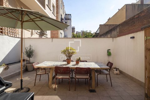 Apartamento de 3 dormitorios en venta en Barcelona, Cataluña, Spain № 8611 - foto 8