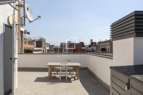 Apartamento de 3 dormitorios en venta en Barcelona, Cataluña, Spain № 8611 - foto 25