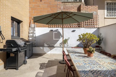 Apartamento de 3 dormitorios en venta en Barcelona, Cataluña, Spain № 8611 - foto 7