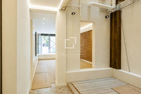 Купить квартиру в Барселона, Испания с 3 спальни, 132м², № 8614 - фото 19