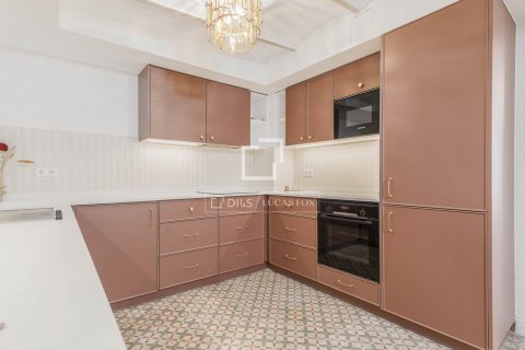 Купить квартиру в Барселона, Испания с 3 спальни, 119м², № 8612 - фото 17