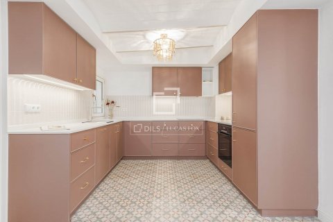Купить квартиру в Барселона, Испания с 3 спальни, 119м², № 8612 - фото 16