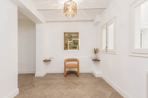 Купить квартиру в Барселона, Испания с 3 спальни, 119м², № 8612 - фото 21