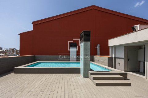 Ático de 2 dormitorios en venta en Barcelona, Cataluña, Spain № 8615 - foto 29