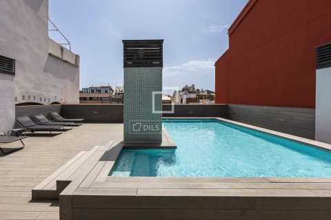 Ático de 2 dormitorios en venta en Barcelona, Cataluña, Spain № 8615 - foto 27
