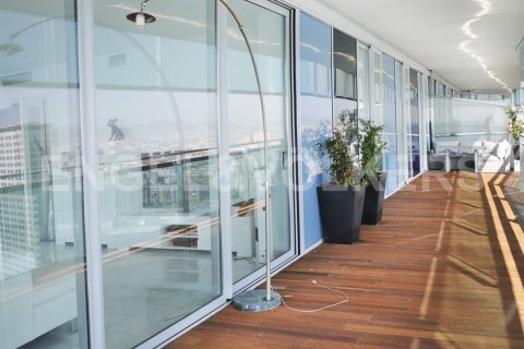 Apartamento de 3 dormitorios en venta en Sant Martí, Barcelona, Cataluña, Spain № 2633 - foto 8