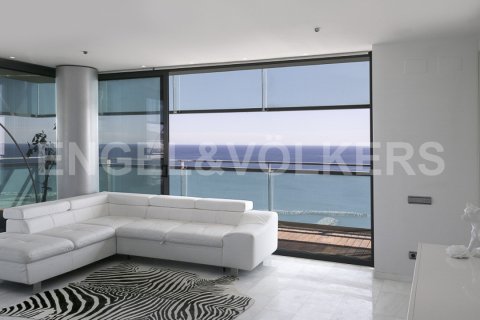 Apartamento de 3 dormitorios en venta en Sant Martí, Barcelona, Cataluña, Spain № 2633 - foto 11