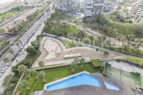 Apartamento de 3 dormitorios en venta en Sant Martí, Barcelona, Cataluña, Spain № 2633 - foto 30