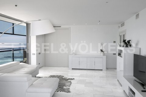 Apartamento de 3 dormitorios en venta en Sant Martí, Barcelona, Cataluña, Spain № 2633 - foto 12