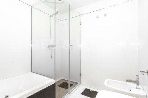 Apartamento de 3 dormitorios en venta en Sant Martí, Barcelona, Cataluña, Spain № 2633 - foto 26