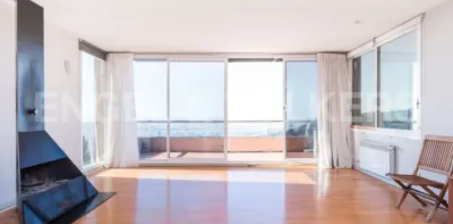Сasa de 4 dormitorios en venta en Vallvidrera - el Tibidabo i les Planes, Barcelona, Cataluña, Spain № 2637